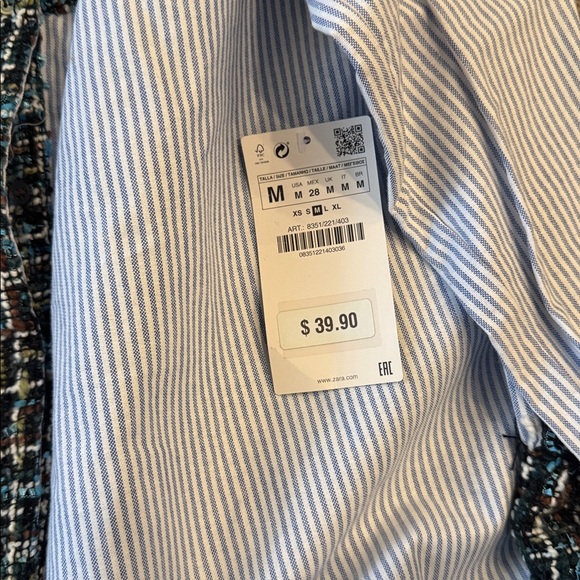 Zara Blue and White Striped Shirt - Picture 2 of 3